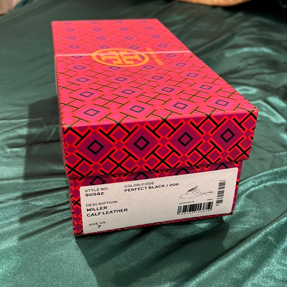 Tory Burch size 7 Sandals